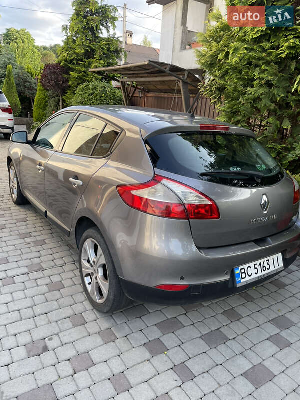 Хэтчбек Renault Megane 2011 в Львове