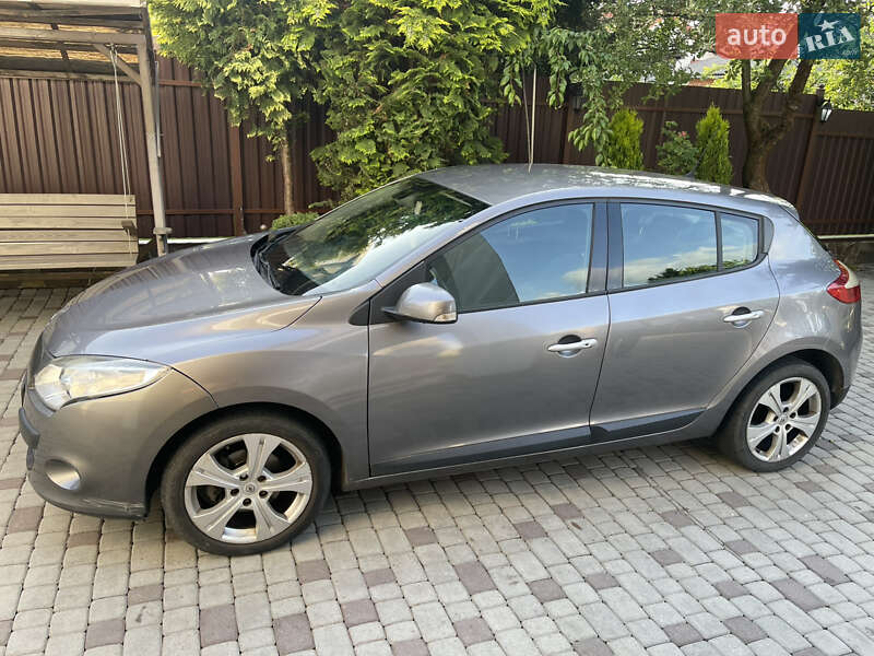 Хэтчбек Renault Megane 2011 в Львове