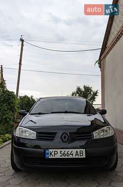 Седан Renault Megane 2004 в 