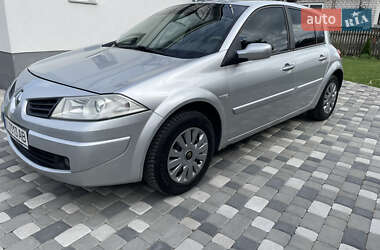 Хэтчбек Renault Megane 2007 в 
