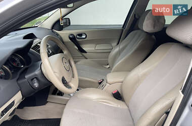 Хэтчбек Renault Megane 2007 в 