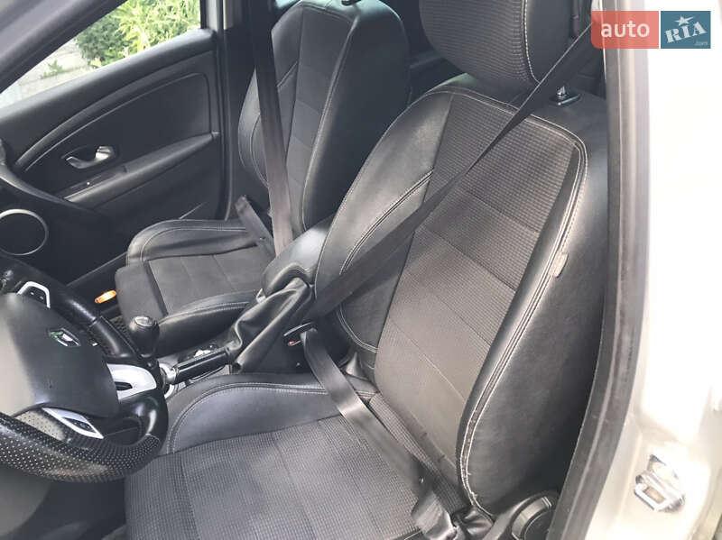 Универсал Renault Megane 2011 в Любаре