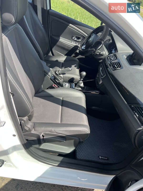 Універсал Renault Megane 2012 в Карлівці