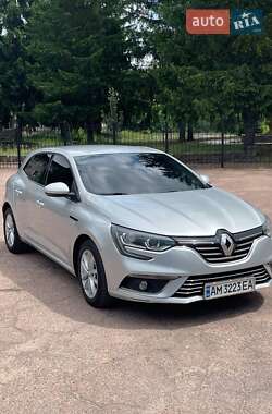 Хэтчбек Renault Megane 2016 в Бердичеве