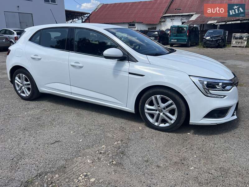 Хетчбек Renault Megane 2017 в Калуші