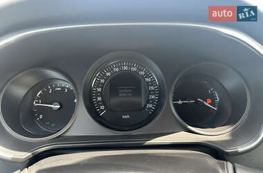 Хэтчбек Renault Megane 2016 в 