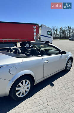 Кабриолет Renault Megane 2007 в 