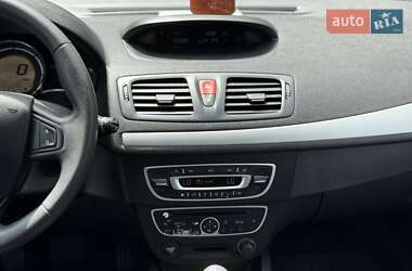 Универсал Renault Megane 2010 в 