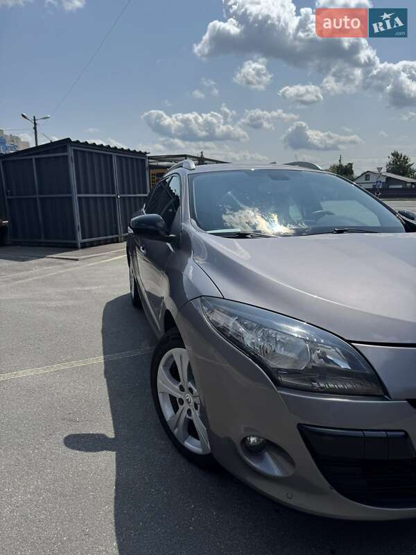 Универсал Renault Megane 2011 в Киеве