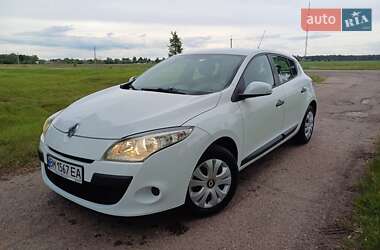 Хэтчбек Renault Megane 2010 в Шостке