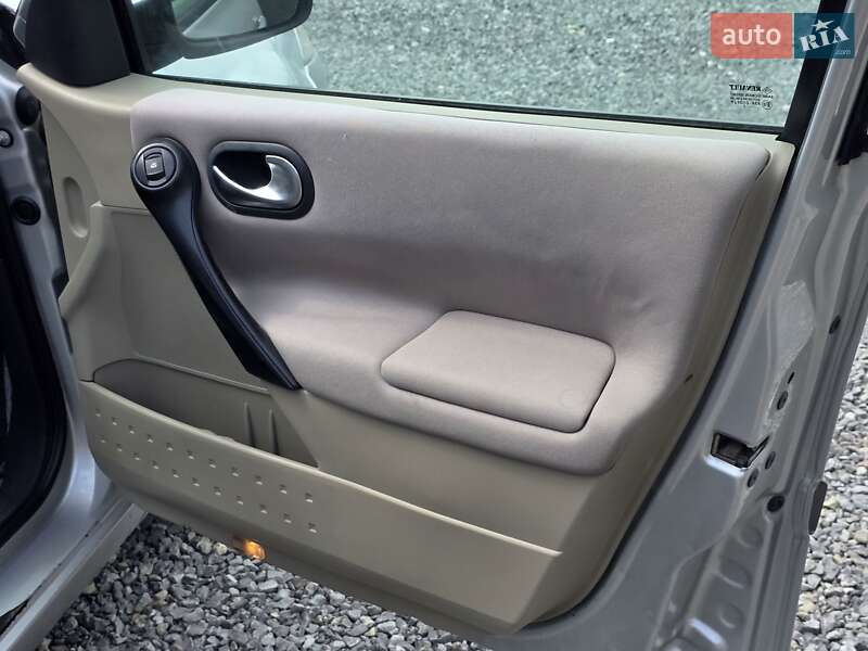 Универсал Renault Megane 2007 в Тернополе фото 28 Универсал Renault Megane 2007 в Тернополе