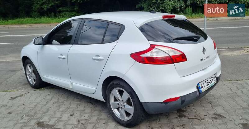 Хэтчбек Renault Megane 2014 в Киеве