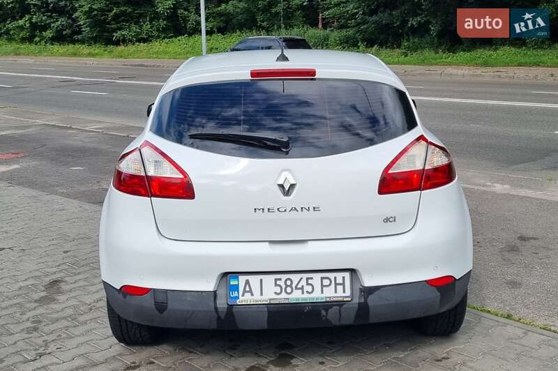 Хэтчбек Renault Megane 2014 в Киеве