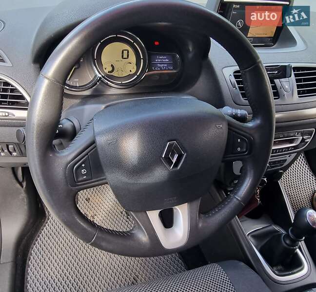 Хэтчбек Renault Megane 2014 в Киеве