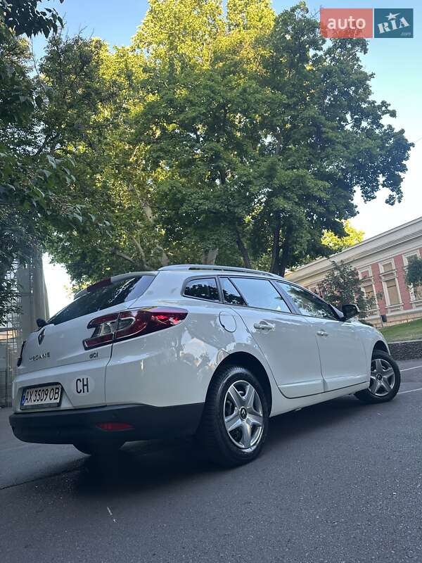 Универсал Renault Megane 2015 в Одессе