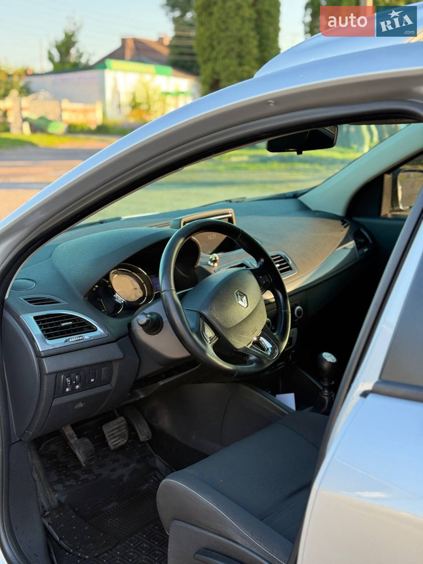 2015 Renault Megane - мініатюра 3