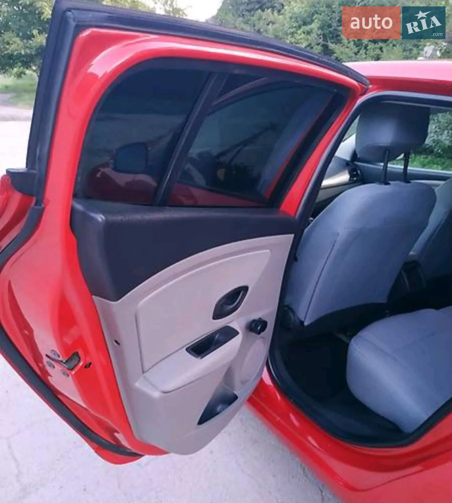2010 Renault Megane - мініатюра 10