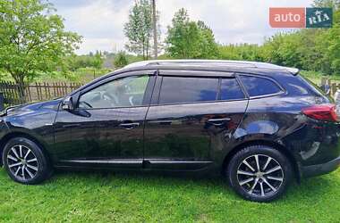 Универсал Renault Megane 2012 в Городке