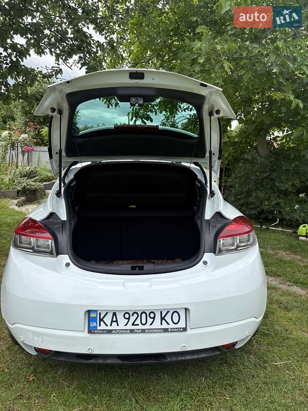 Купе Renault Megane 2009 в Корсуне-Шевченковском