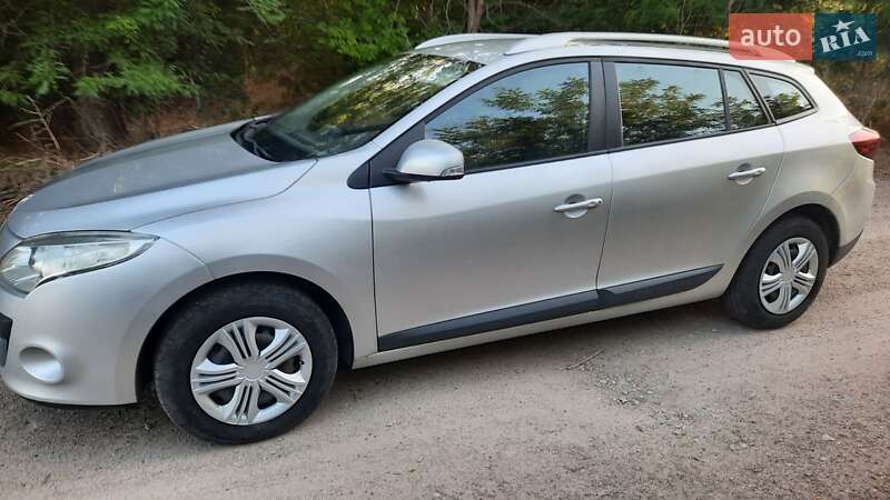 Універсал Renault Megane 2011 в Кропивницькому