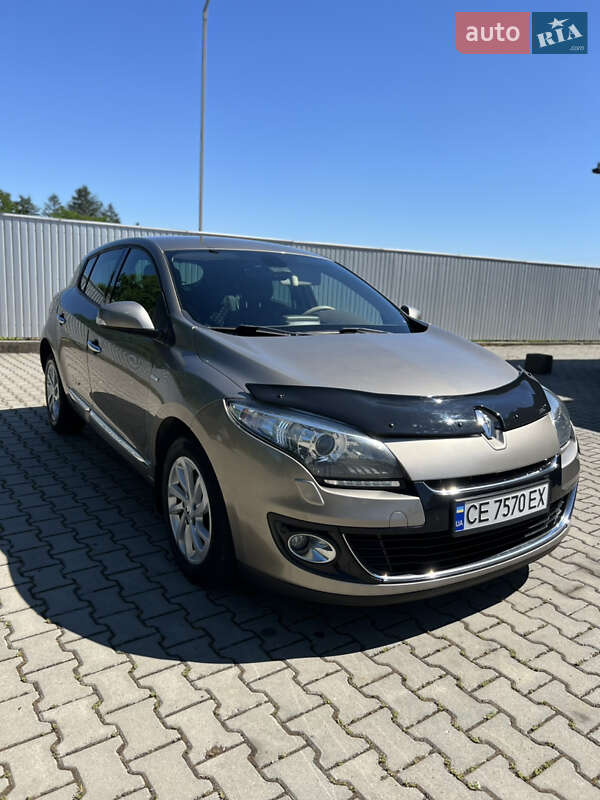 Хэтчбек Renault Megane 2012 в Новоселице