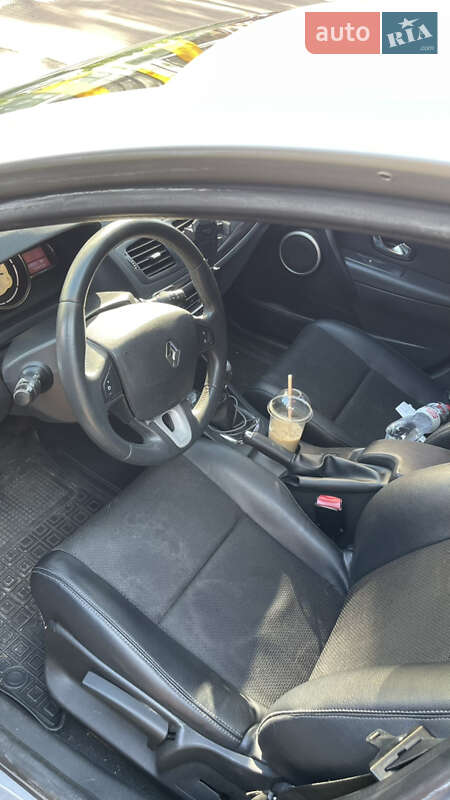 Хэтчбек Renault Megane 2009 в Буче
