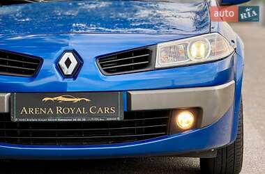 Хэтчбек Renault Megane 2006 в 