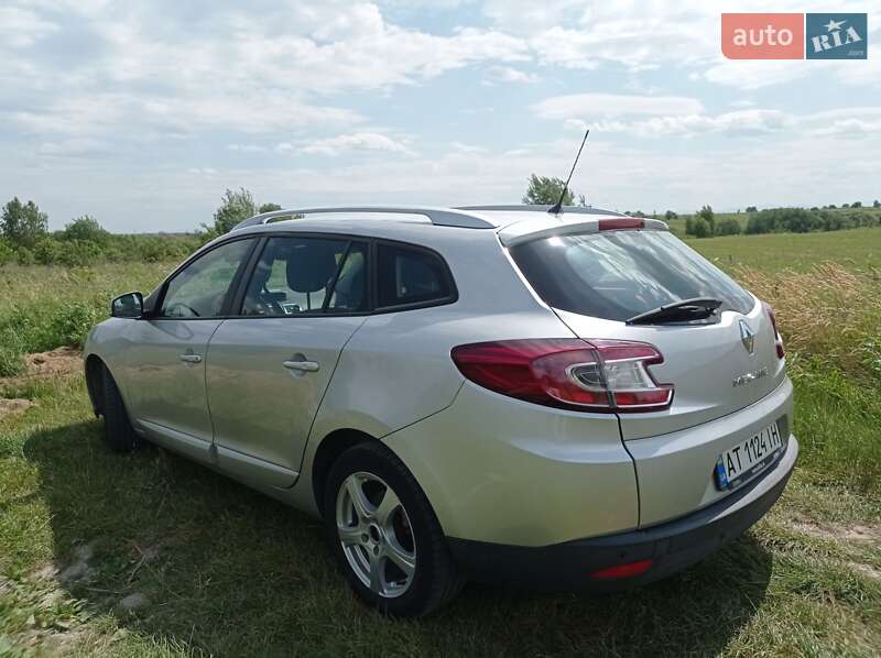 Універсал Renault Megane 2013 в Івано-Франківську фото 2 Універсал Renault Megane 2013 в Івано-Франківську