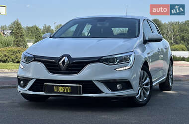 Хэтчбек Renault Megane 2018 в Киеве