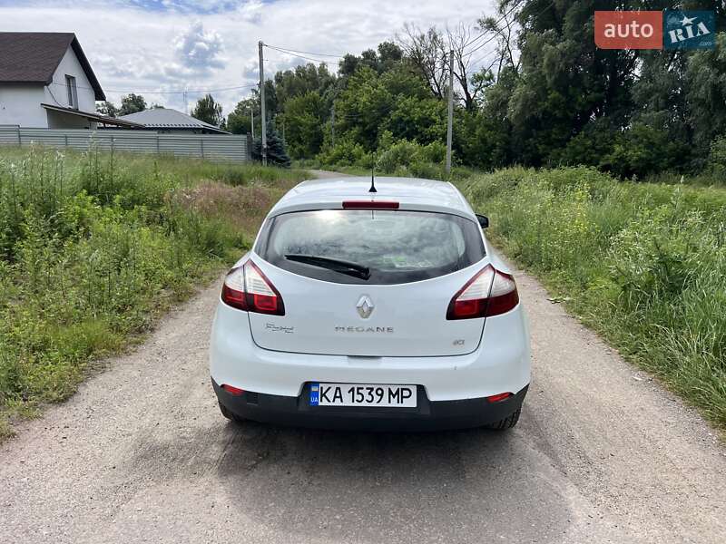 Хэтчбек Renault Megane 2015 в Боярке