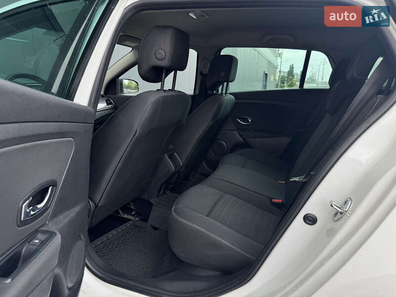 Универсал Renault Megane 2015 в Киеве