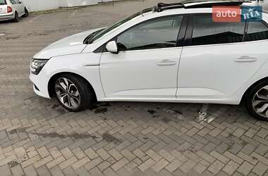 Седан Renault Megane 2019 в 