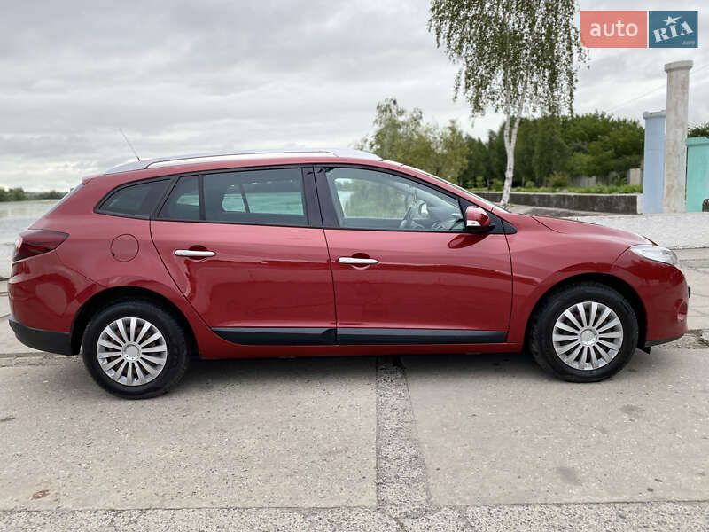 Універсал Renault Megane 2010 в Старокостянтинові