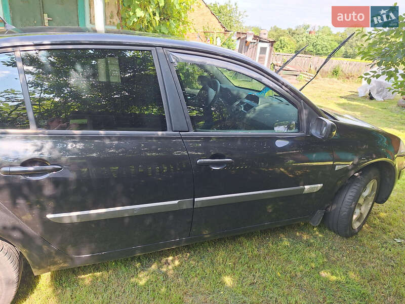 Седан Renault Megane 2006 в Борисполе фото 11 Седан Renault Megane 2006 в Борисполе