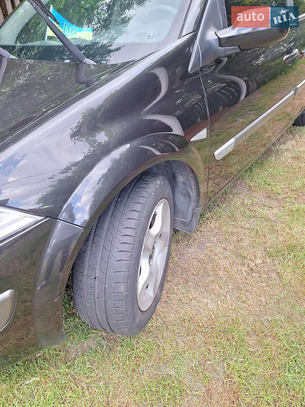 Седан Renault Megane 2006 в Борисполе фото 26 Седан Renault Megane 2006 в Борисполе