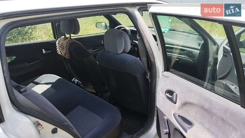 Универсал Renault Megane 2003 в Каменец-Подольском