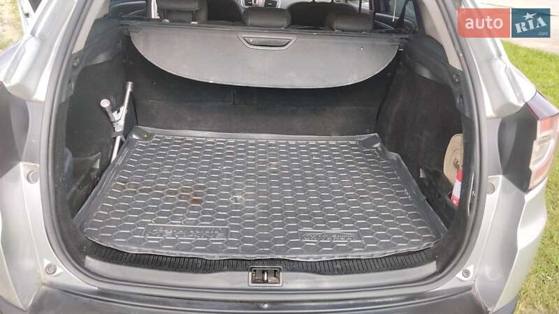 Универсал Renault Megane 2011 в Пустомытах