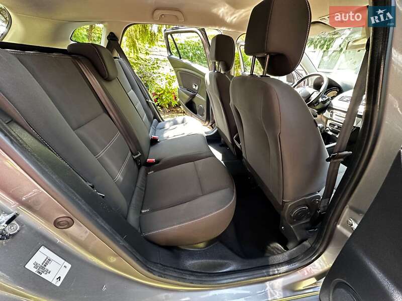 Универсал Renault Megane 2014 в Львове