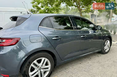 Хетчбек Renault Megane 2018 в 