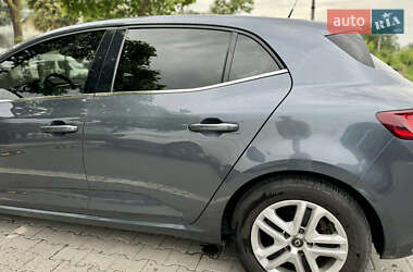 Хетчбек Renault Megane 2018 в 