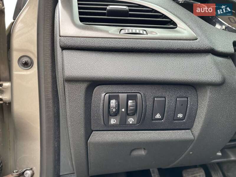 Универсал Renault Megane 2012 в Луцке