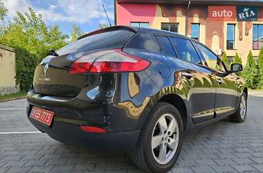 Хэтчбек Renault Megane 2009 в 