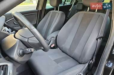 Хэтчбек Renault Megane 2009 в 
