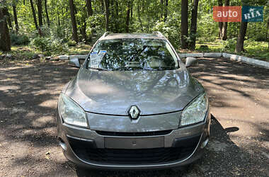 Универсал Renault Megane 2010 в 