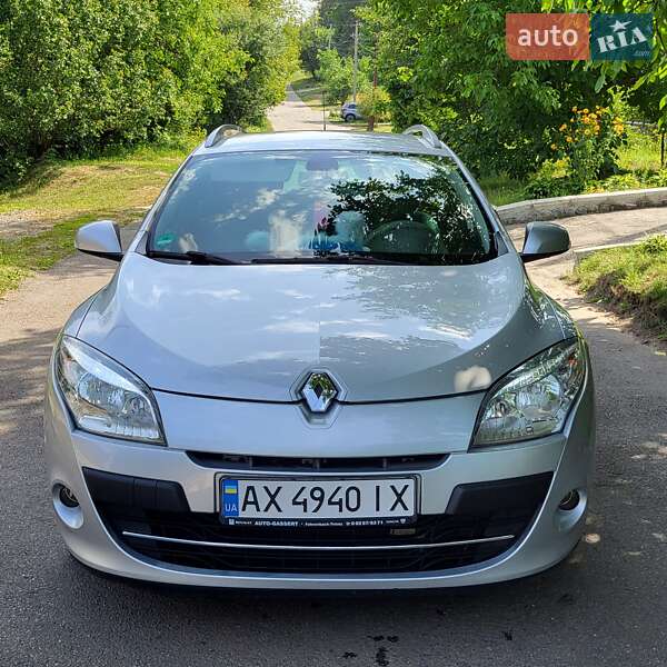 Универсал Renault Megane 2010 в Харькове фото 2 Универсал Renault Megane 2010 в Харькове