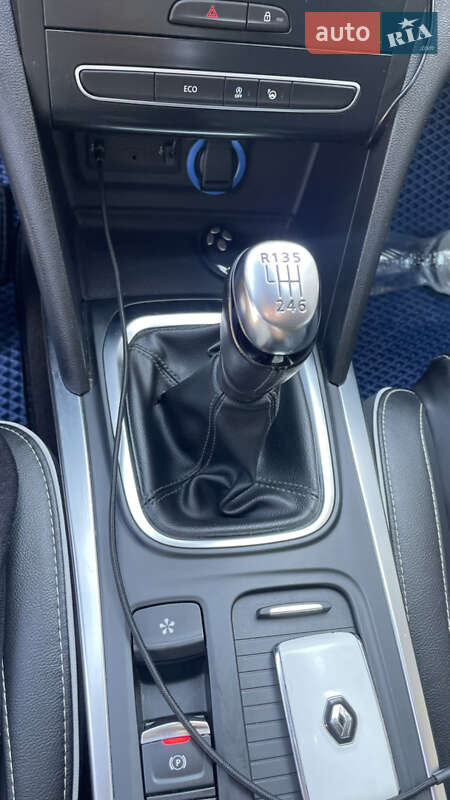 Універсал Renault Megane 2017 в Жовкві фото 45 Універсал Renault Megane 2017 в Жовкві