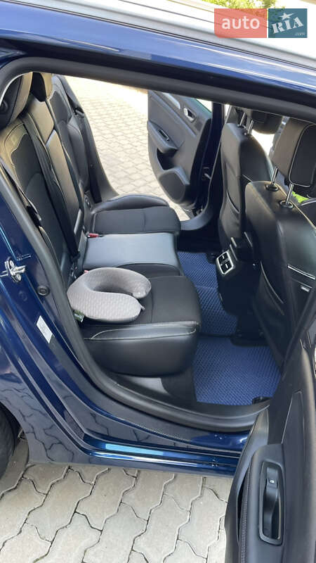 Універсал Renault Megane 2017 в Жовкві фото 69 Універсал Renault Megane 2017 в Жовкві