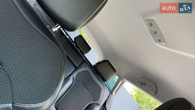 Універсал Renault Megane 2017 в Жовкві фото 78 Універсал Renault Megane 2017 в Жовкві