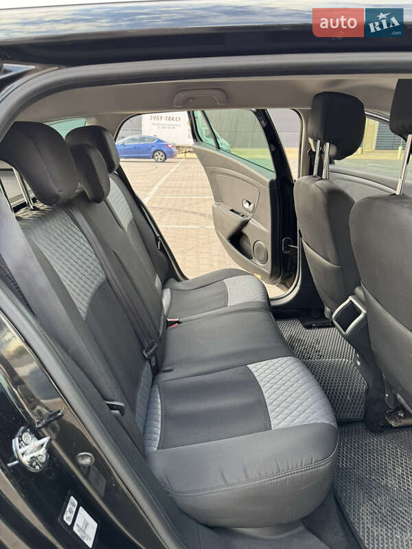Универсал Renault Megane 2011 в Киеве