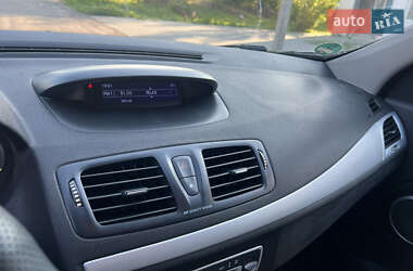 Универсал Renault Megane 2012 в 